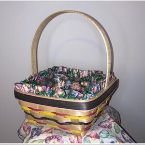 Longaberger Multicolor Holiday basket , excellent condition